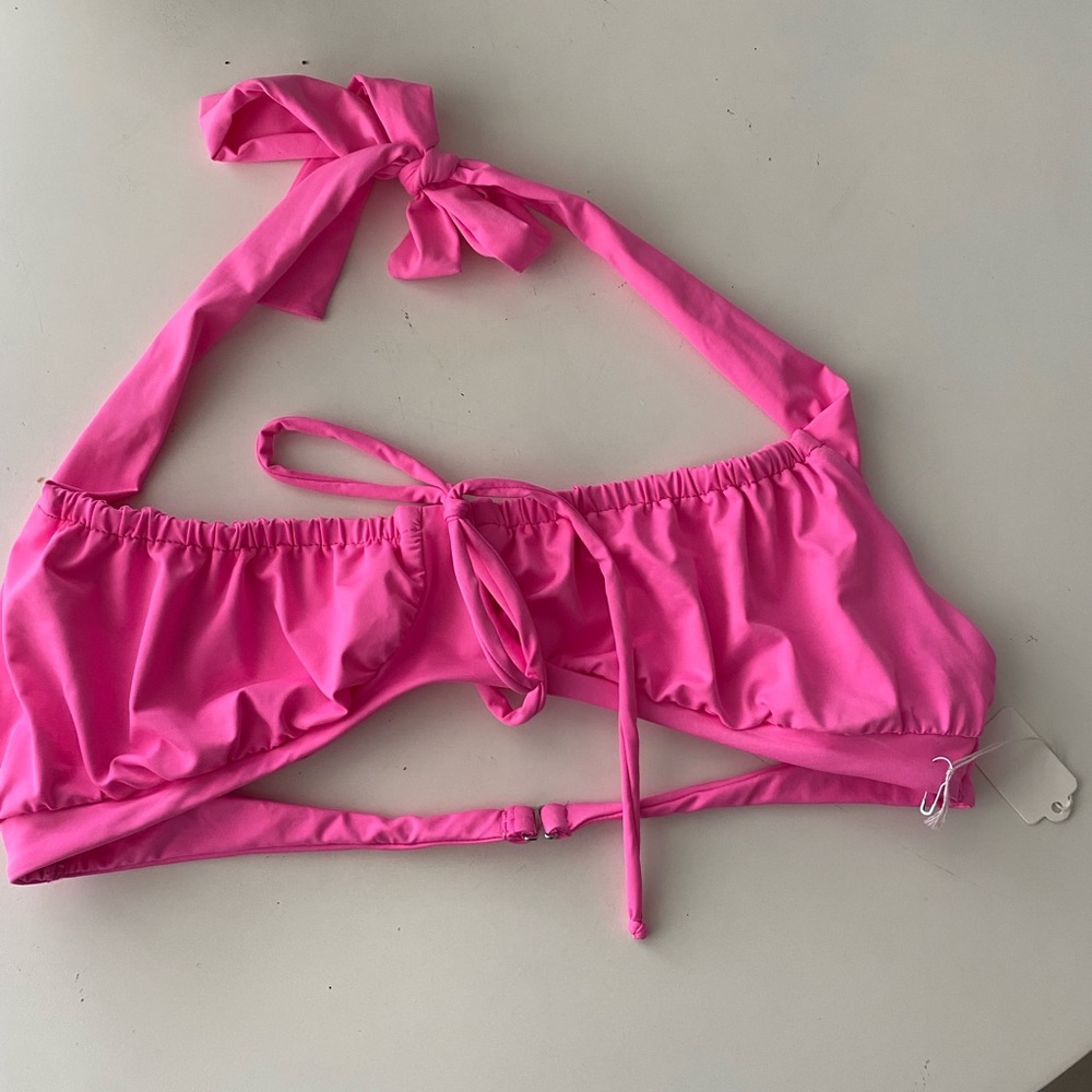 Frankies bikinis top